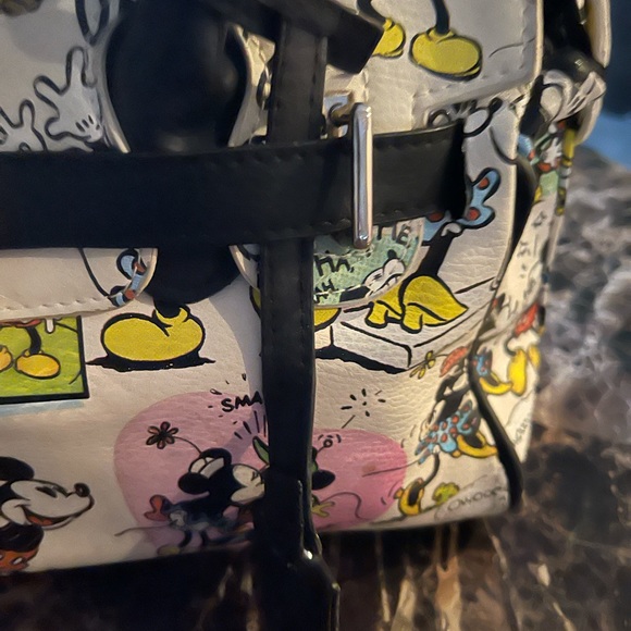 Mickey Mouse character purse - Picture 3 of 10
